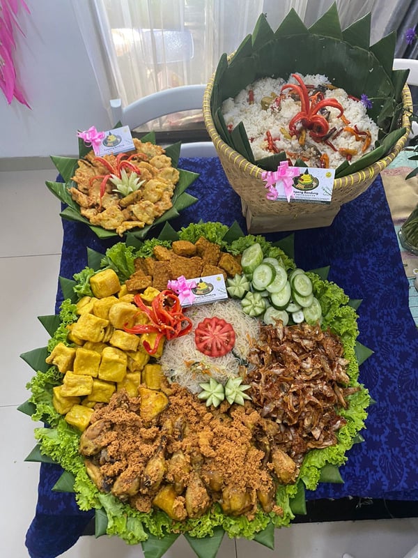 nasi tutug oncom